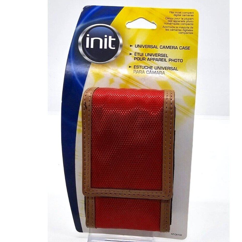 Camera Pouch Case Universal  INIT NT-CA 120 - Handle  Memory Card Pocket Red New